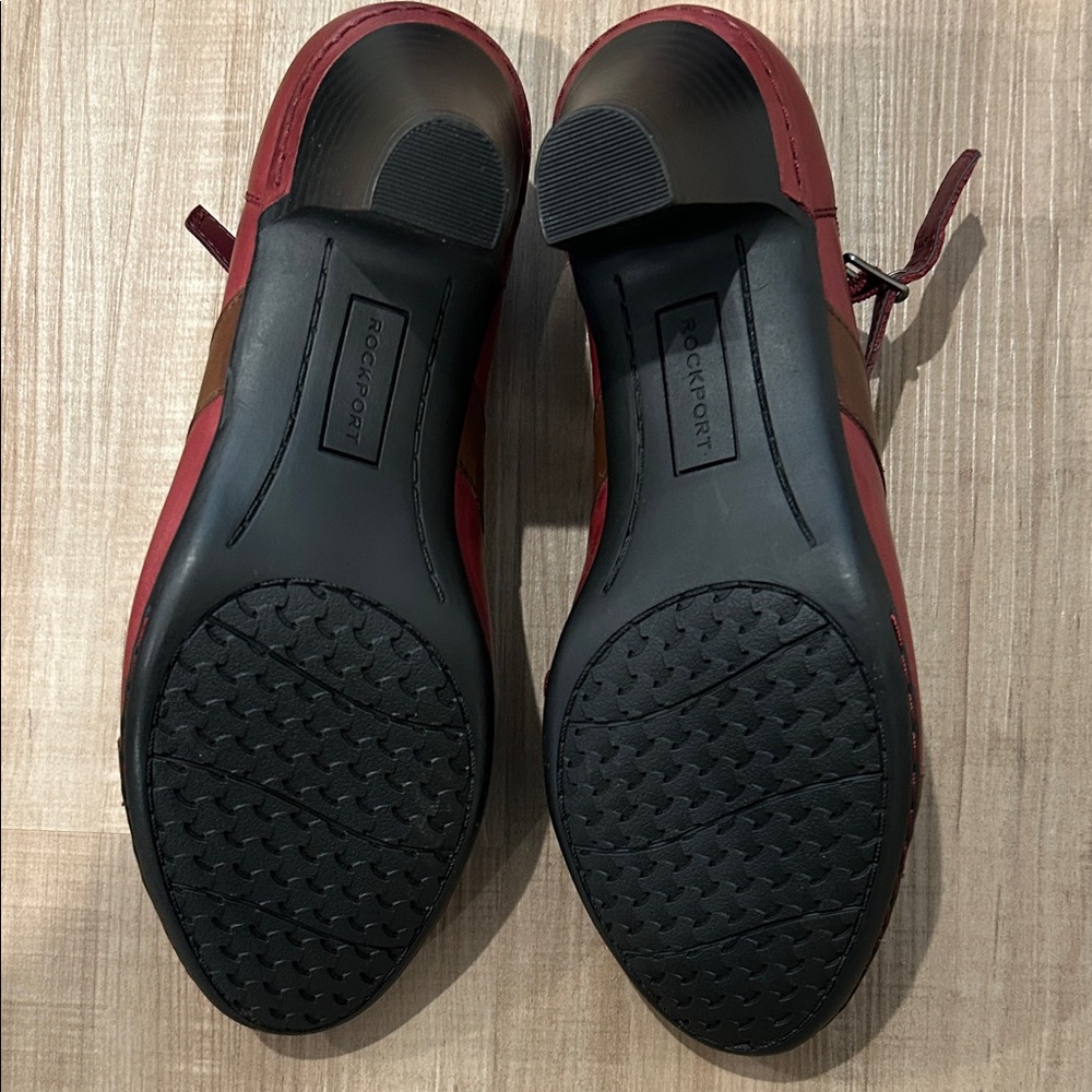 Rockport Women's Red and Brown pumps - Picture 6 of 8